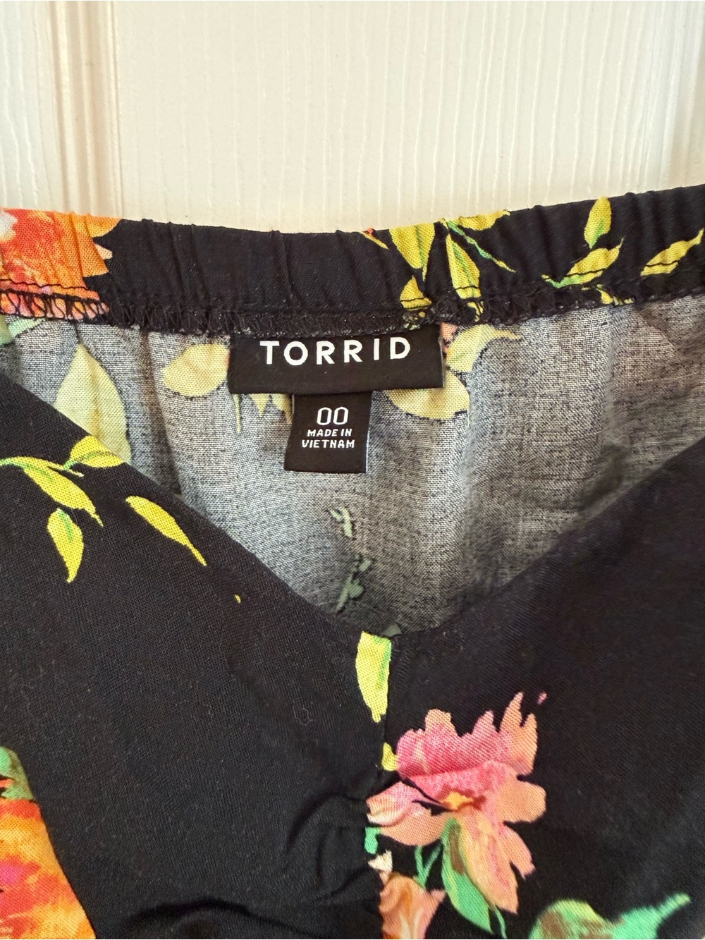 torrid Black Floral Midi Dress 00 - Picture 2 of 7